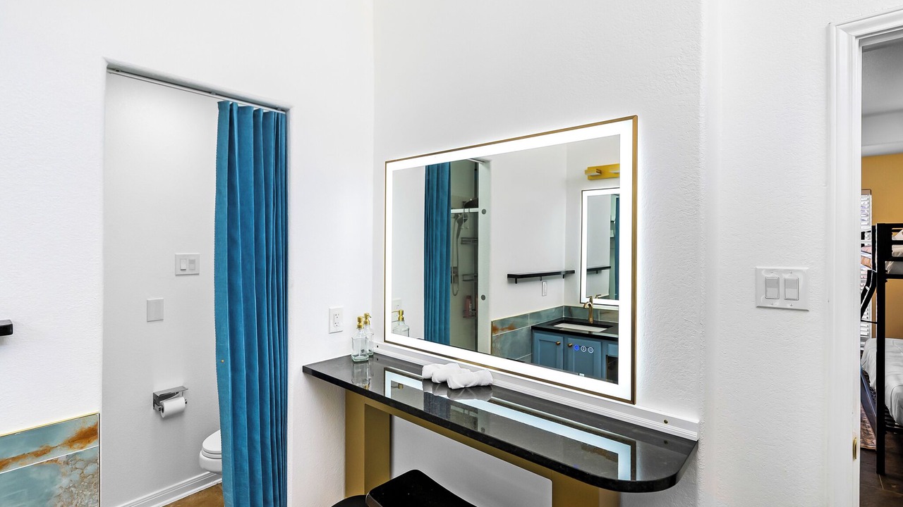 Photo of Bathroom in Manor