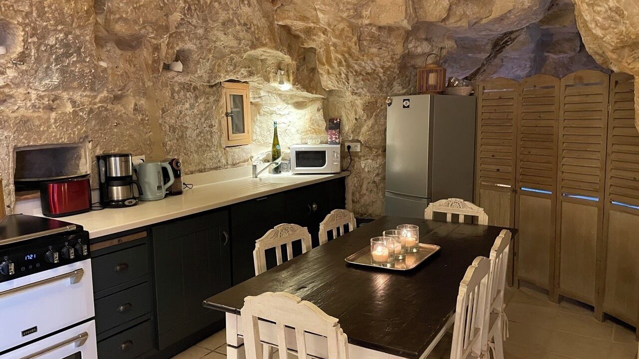 Photo of Kitchen in Le Puy-Notre-Dame