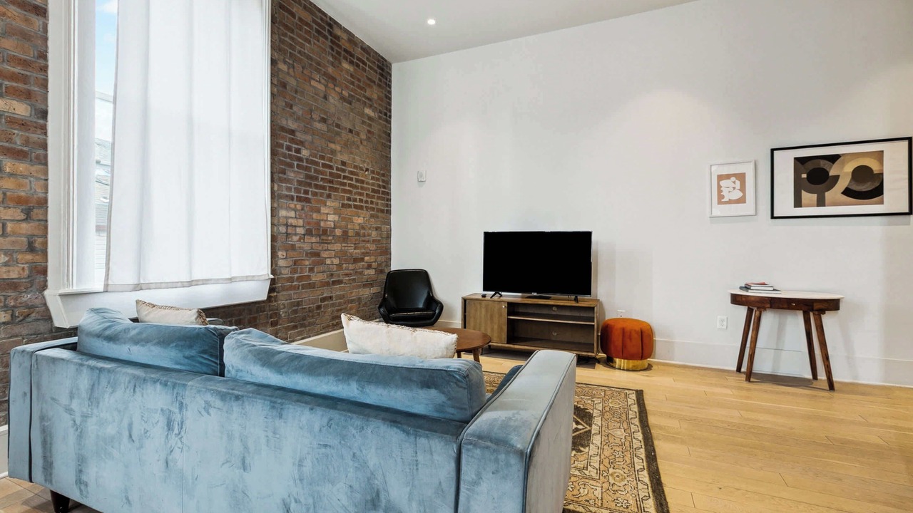 Photo of Livingroom in Tulane - Gravier