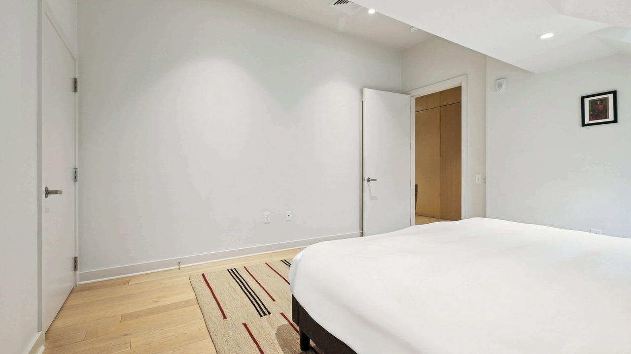 Photo of Bedroom in Tulane - Gravier