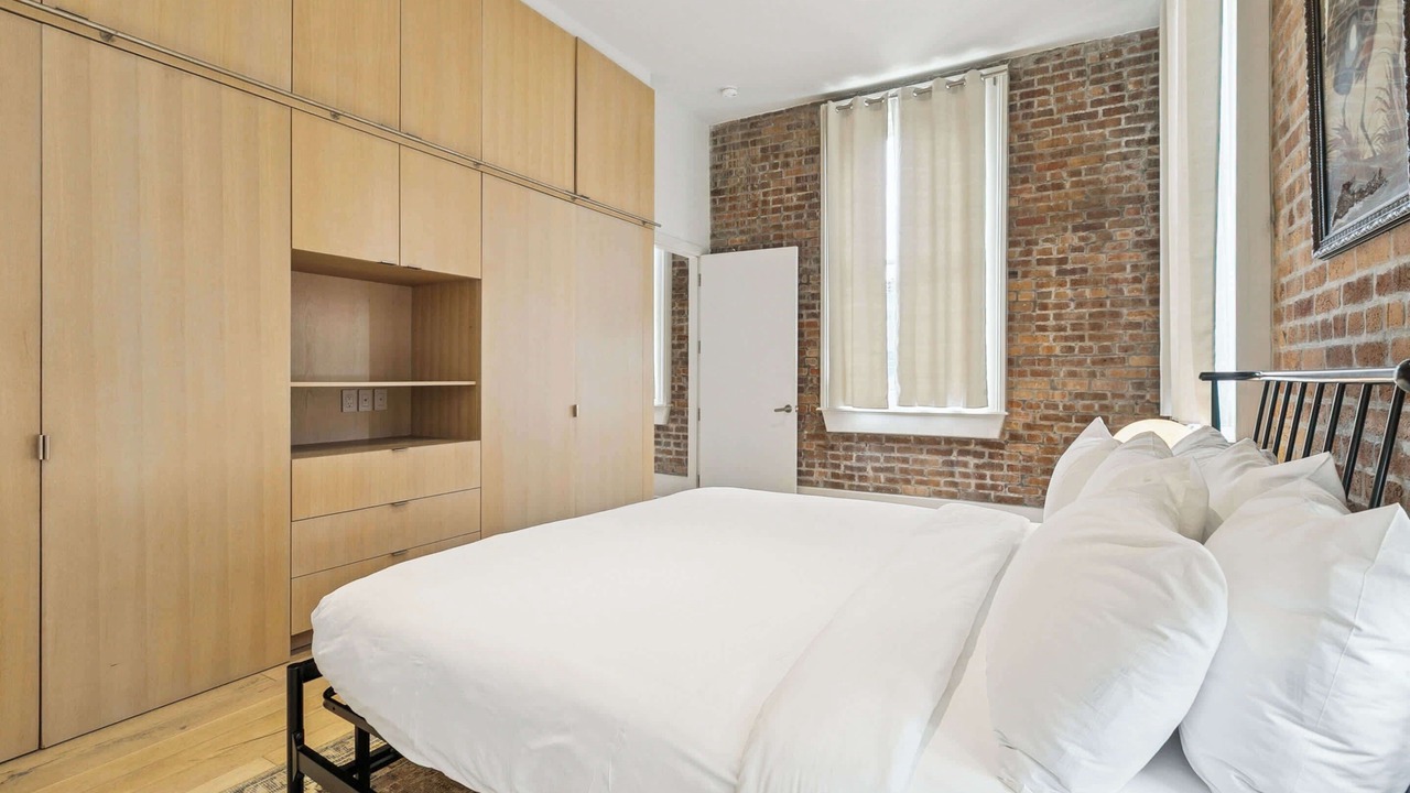 Photo of Bedroom in Tulane - Gravier