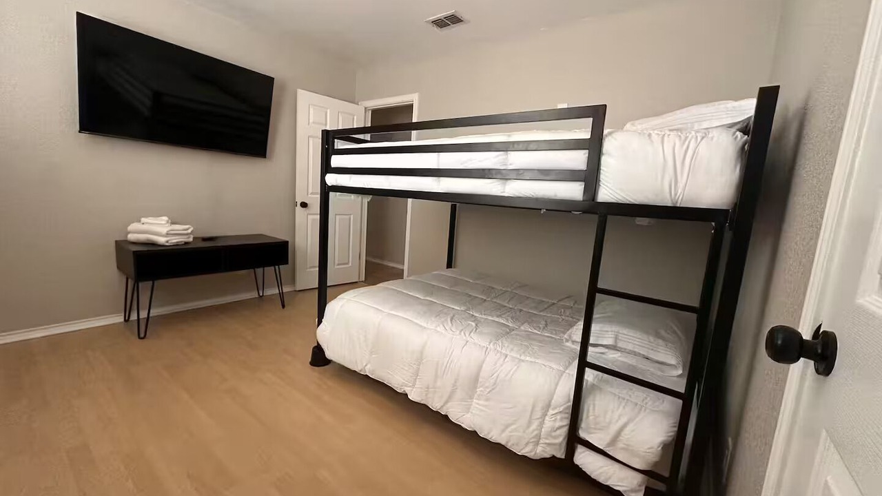 Photo of Bedroom in Odessa