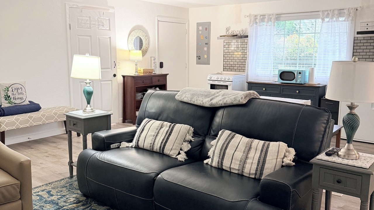 Photo of Livingroom in Brookings