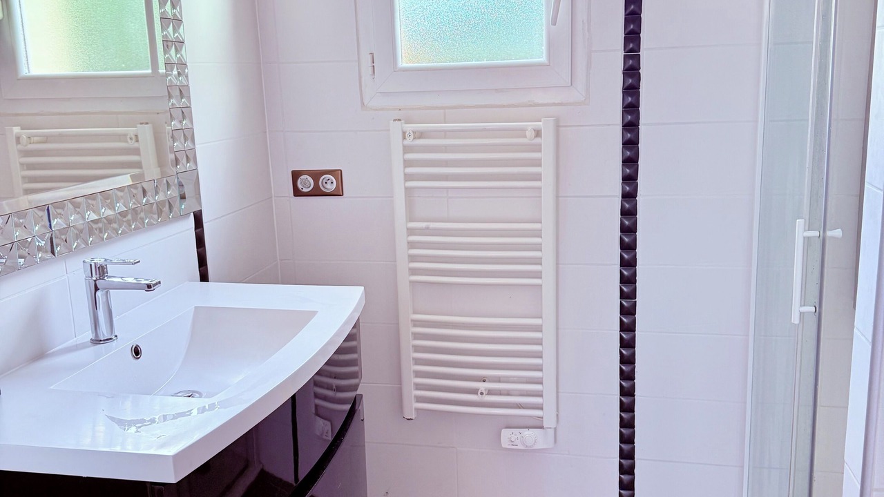 Photo of Bathroom in Tournefeuille