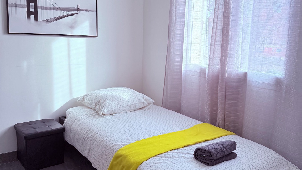 Photo of Bedroom in Tournefeuille