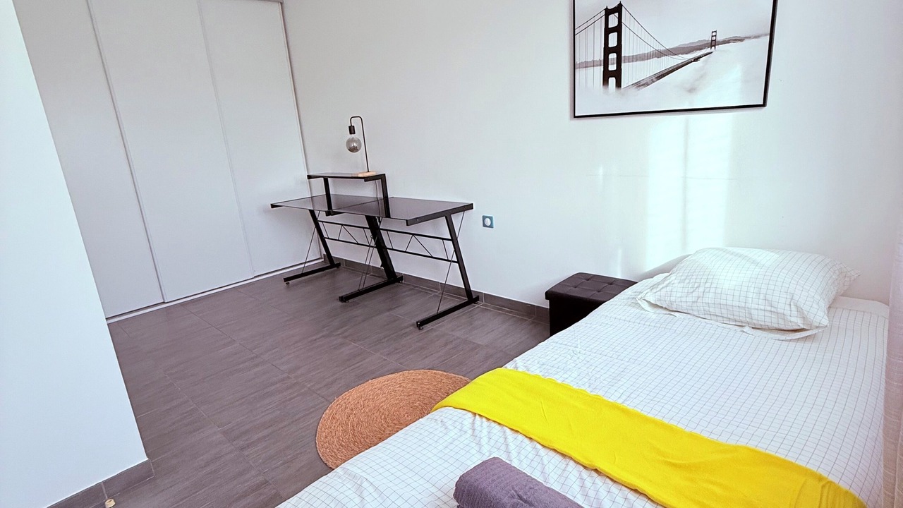 Photo of Bedroom in Tournefeuille