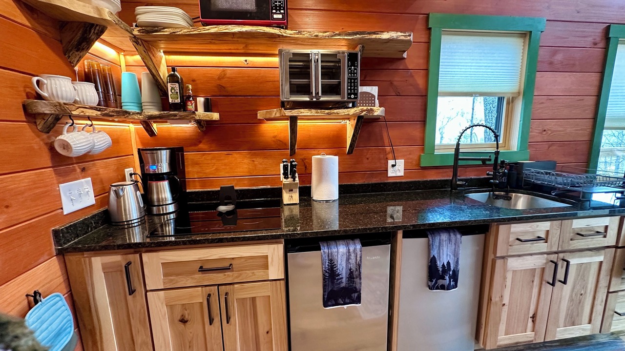 Photo of Kitchen in Hendersonville
