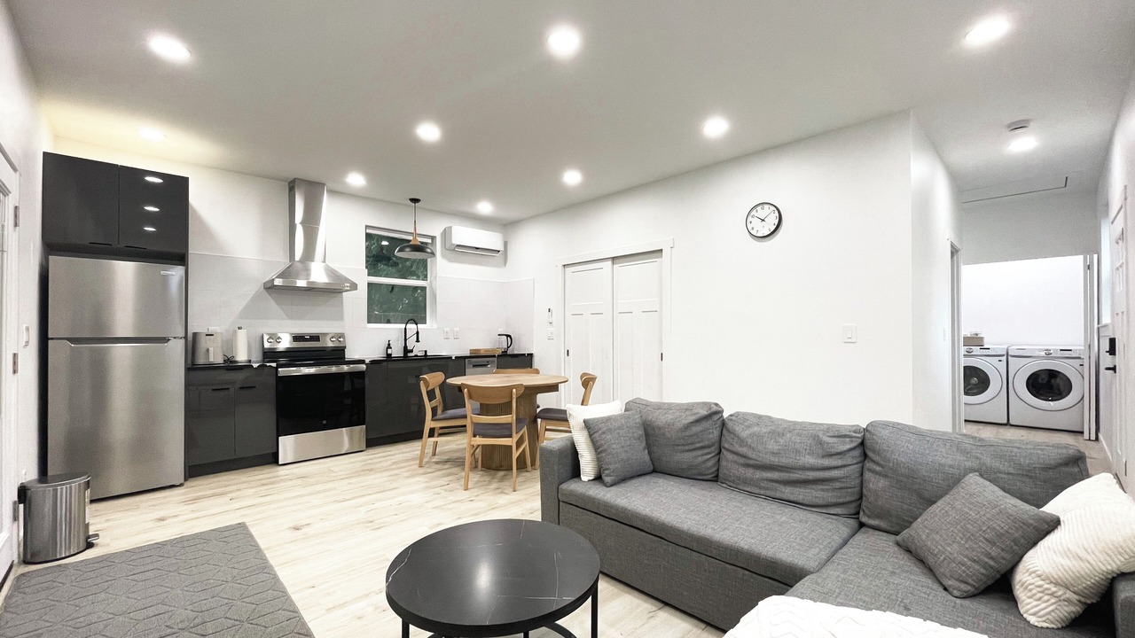 Photo of Livingroom in North Creek