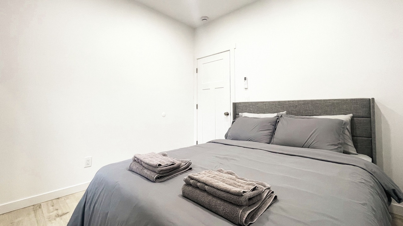 Photo of Bedroom in North Creek