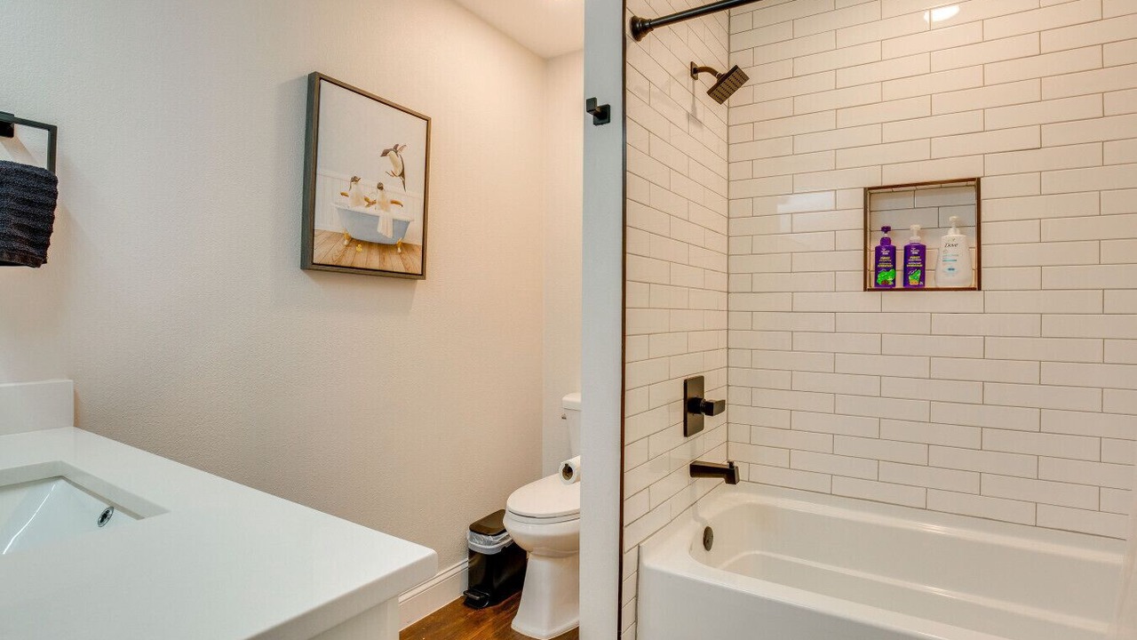 Photo of Bathroom in Gun Barrel City