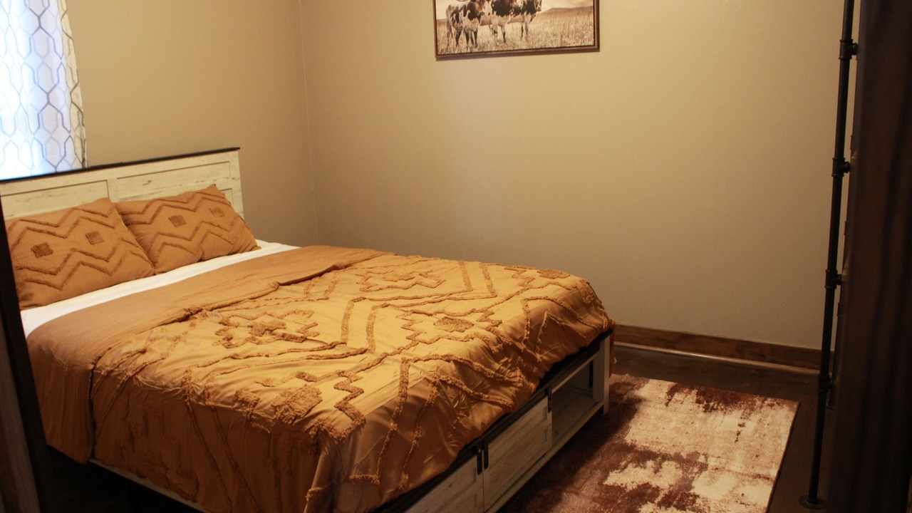 Photo of Bedroom in Laurelville