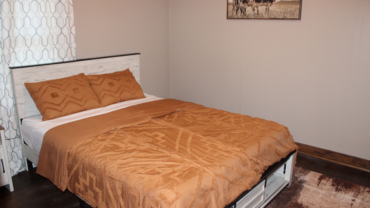 Photo of Bedroom in Laurelville