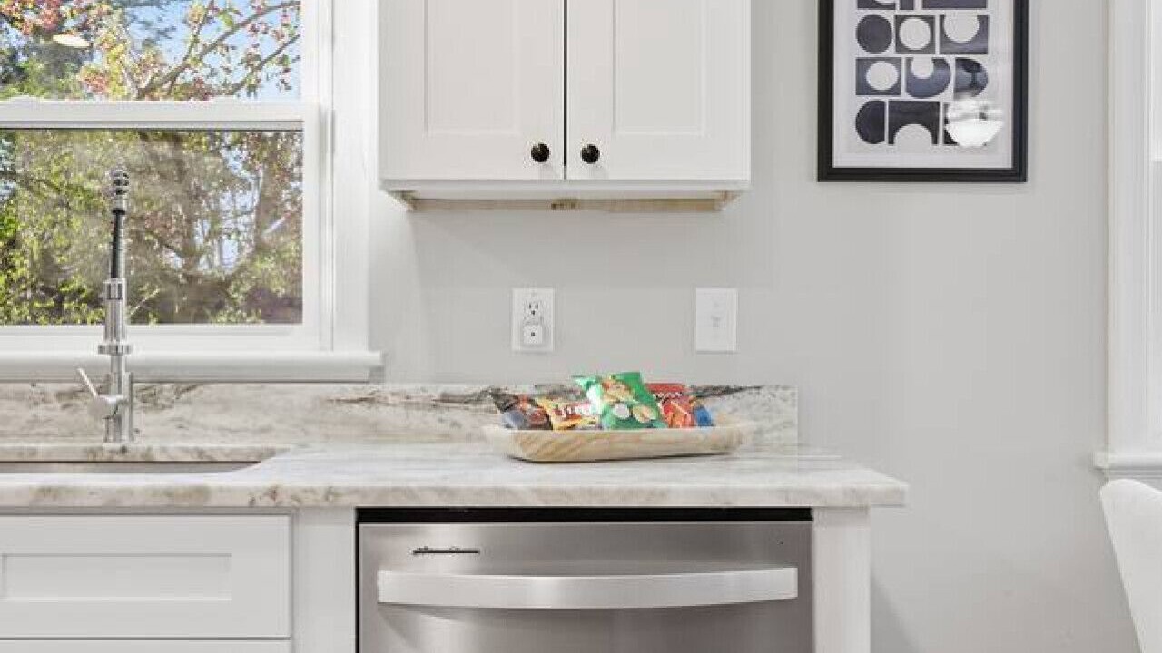 Photo of Kitchen in Willow Lawn