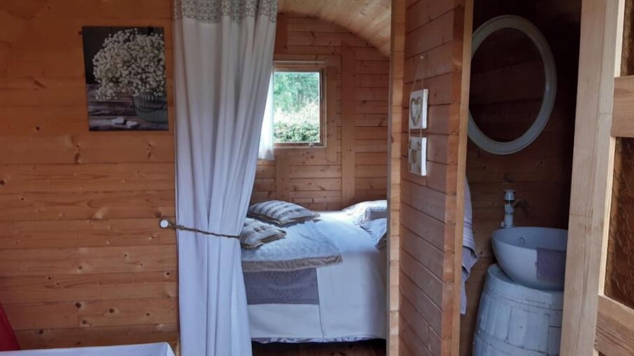 Photo of Bedroom in Morville-sur-Andelle