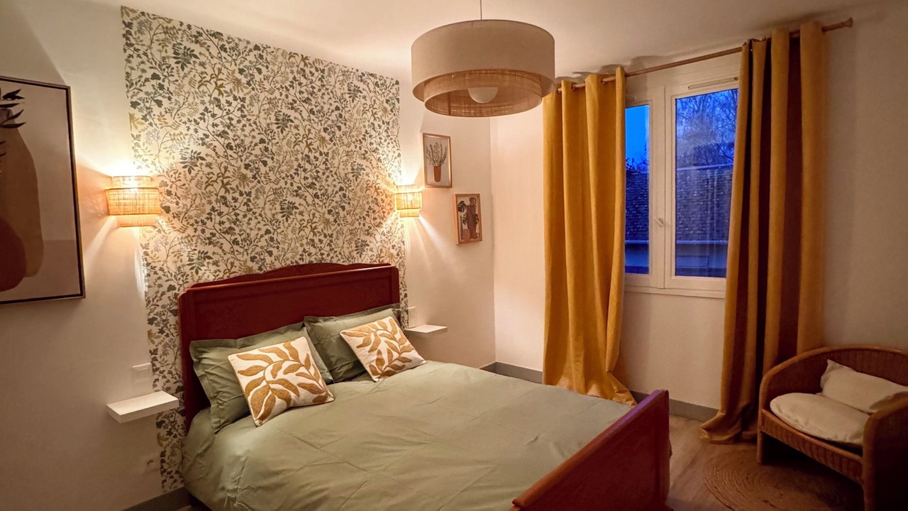 Photo of Bedroom in Saint-Epain