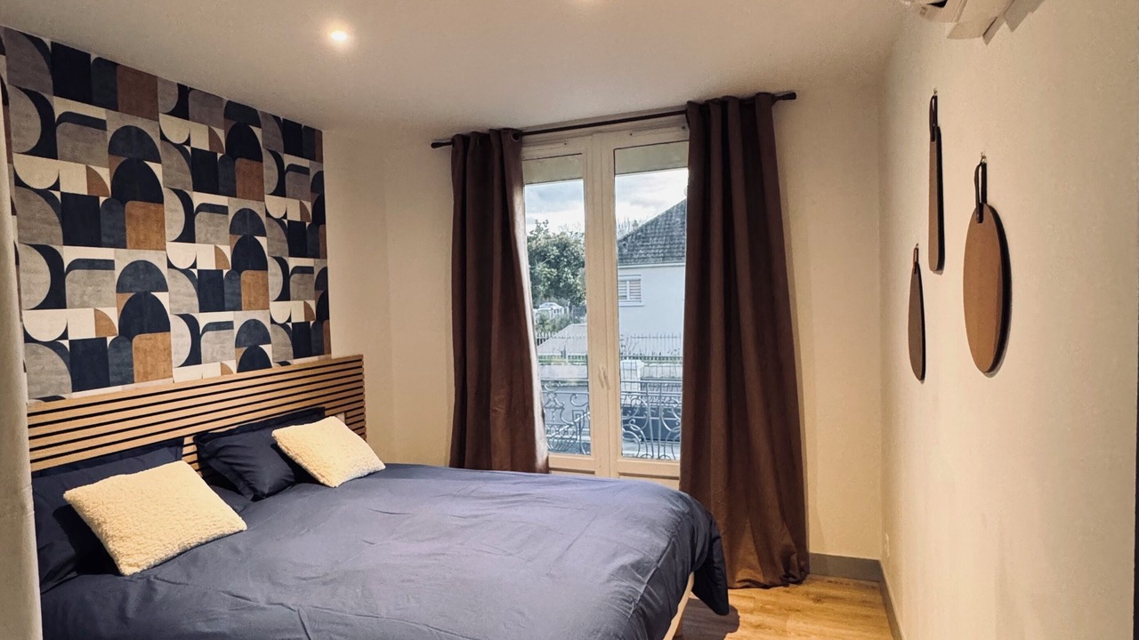 Photo of Bedroom in Saint-Epain