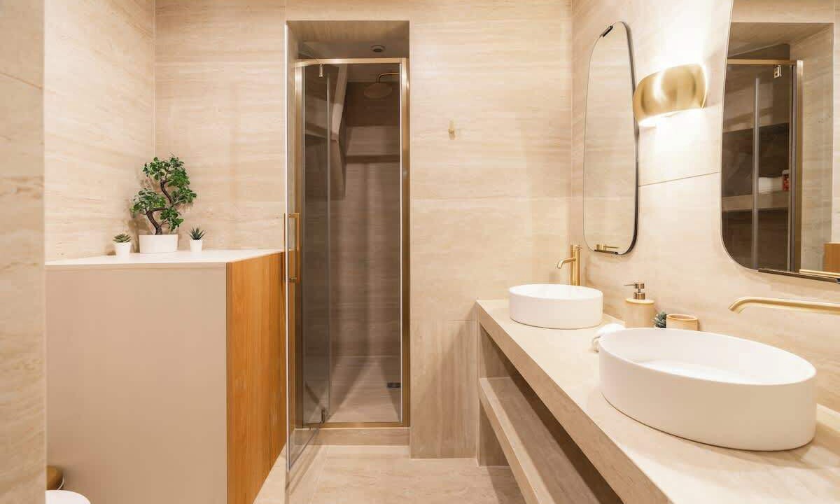 Photo of Bathroom in Quartier de l'Ecole-Militaire
