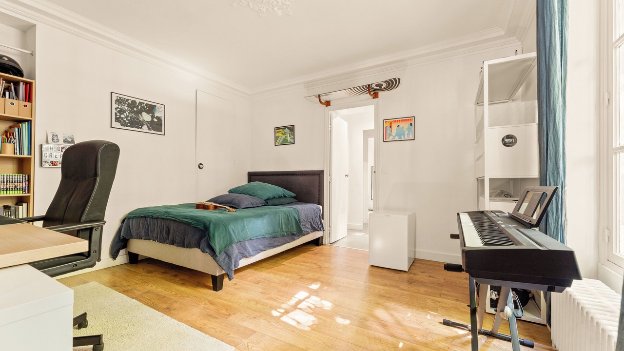Photo of Bedroom in Passy