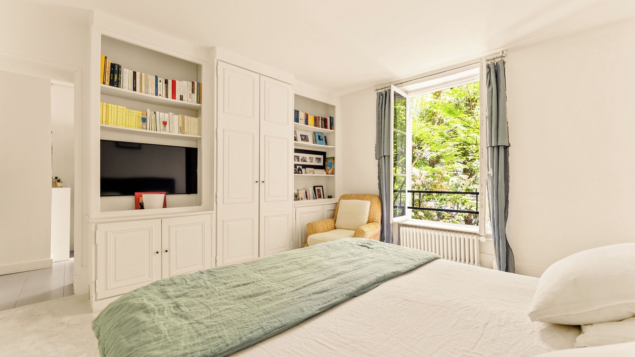 Photo of Bedroom in Passy