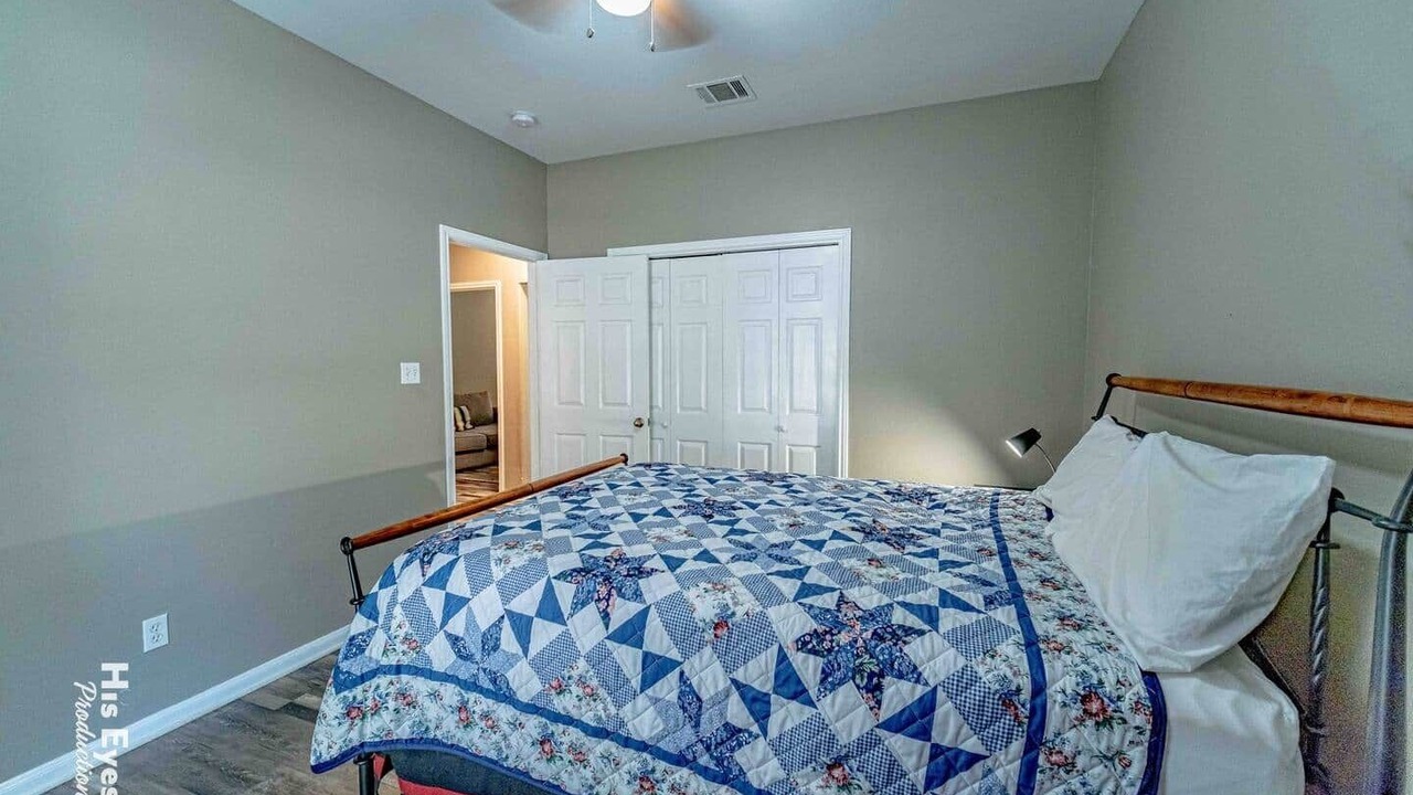Photo of Bedroom in Hutto