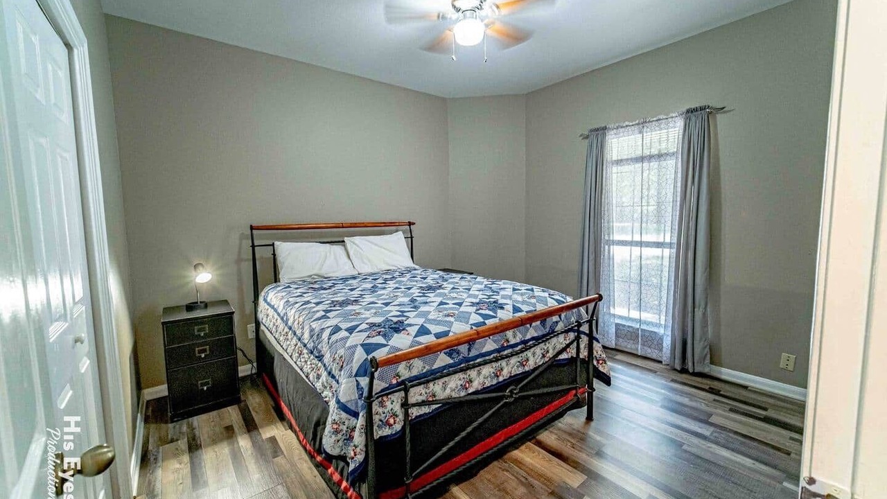 Photo of Bedroom in Hutto