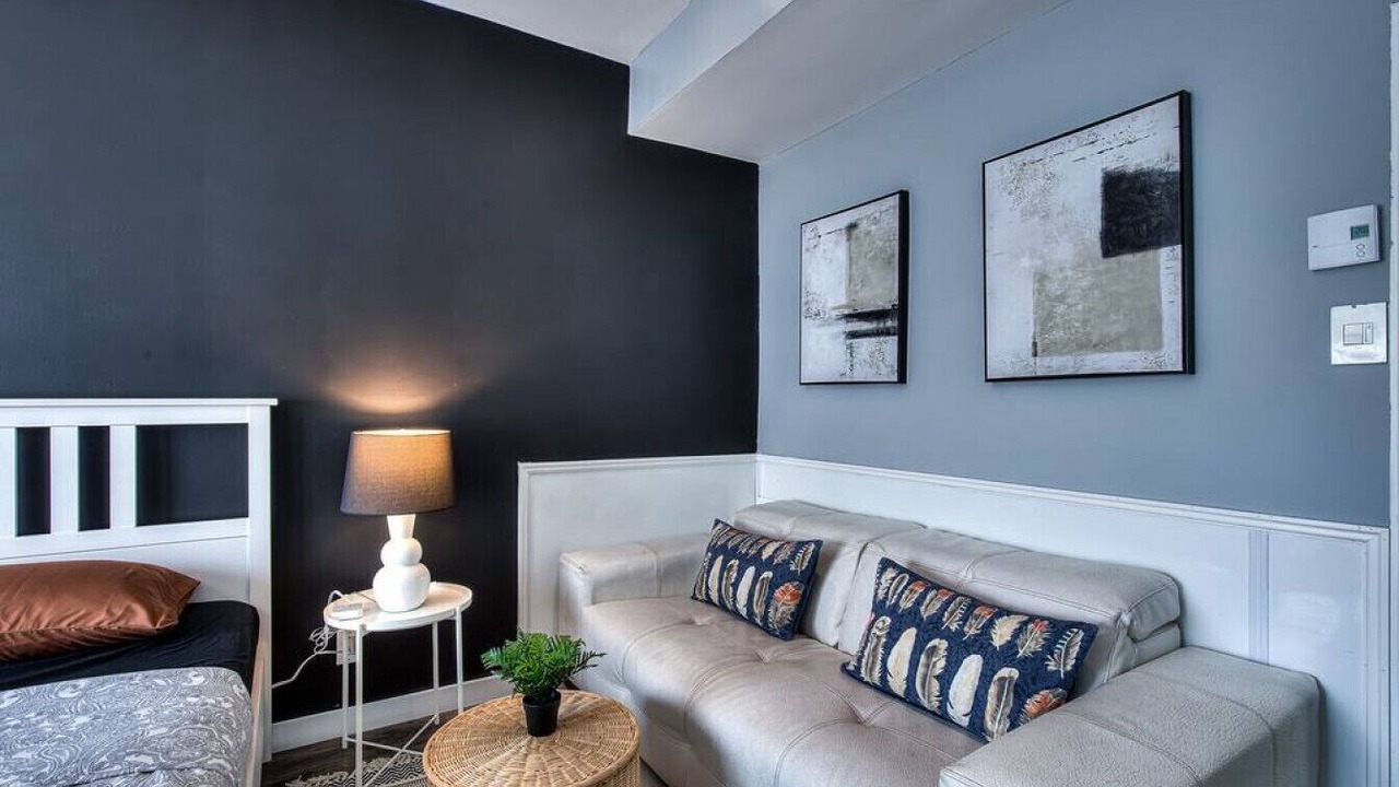 Photo of Livingroom in Cote-Des-Neiges—Notre-Dame-De-Grace
