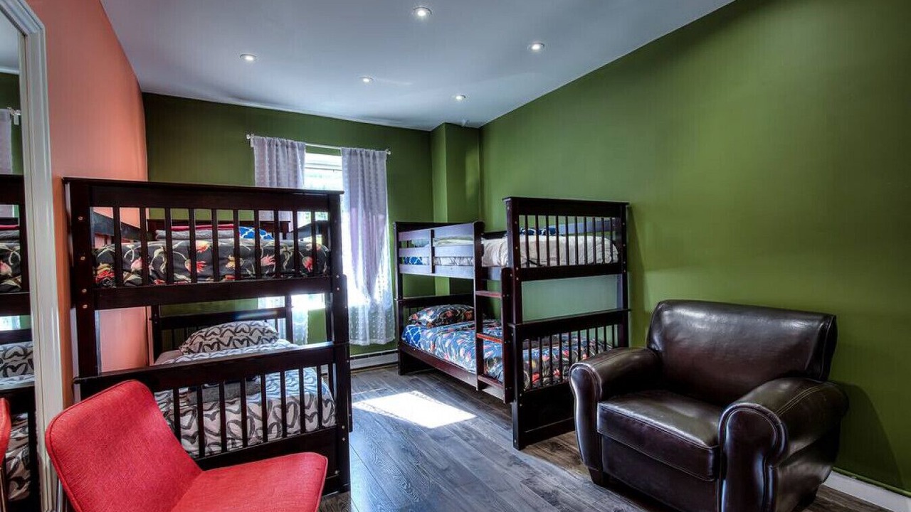 Photo of Bedroom in Cote-Des-Neiges—Notre-Dame-De-Grace