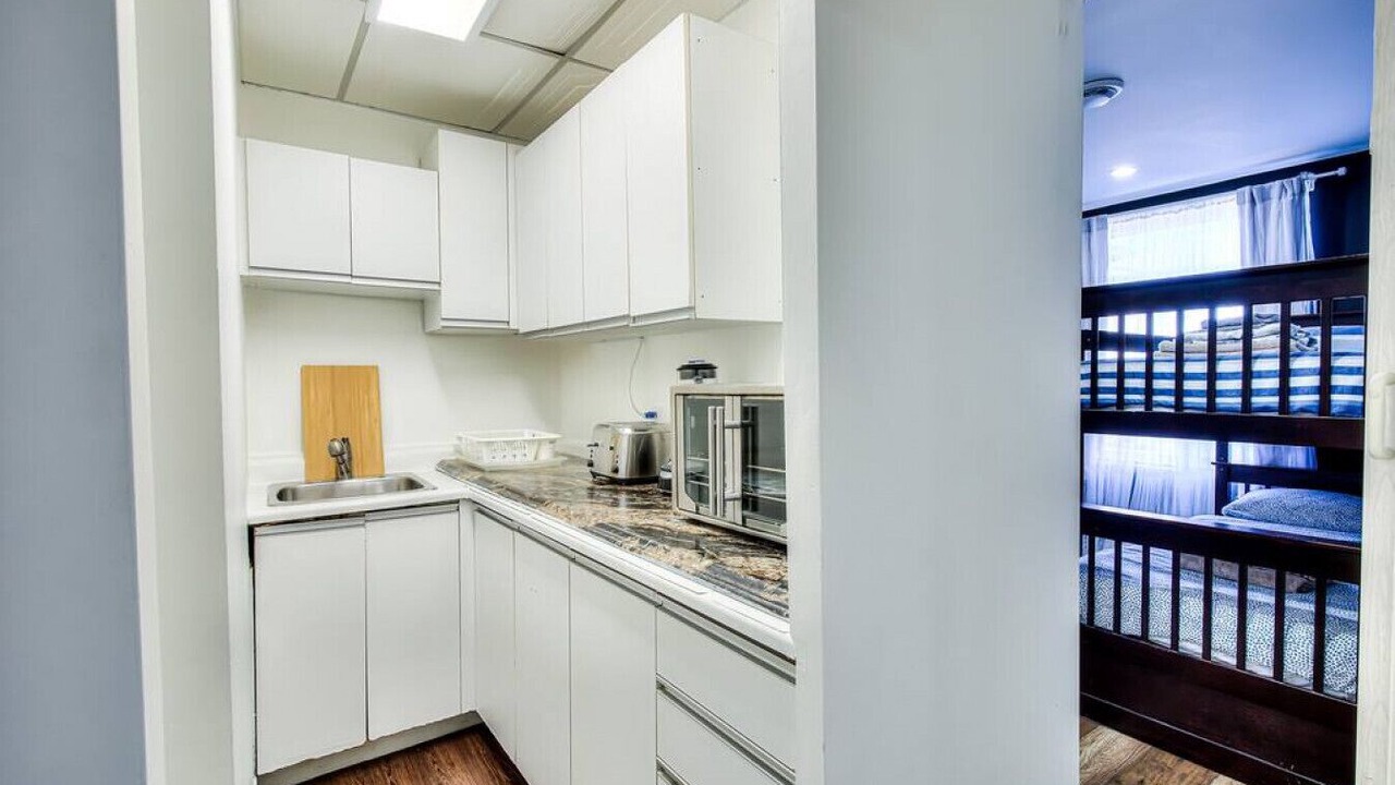 Photo of Kitchen in Cote-Des-Neiges—Notre-Dame-De-Grace