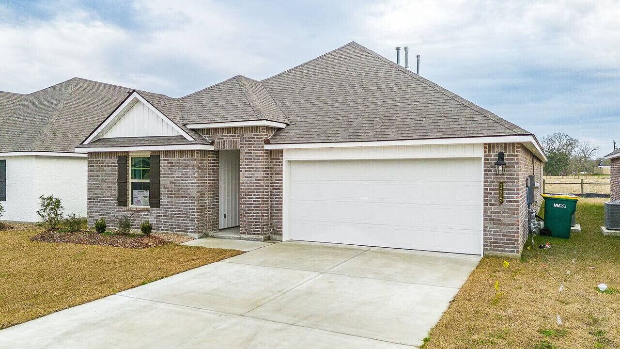 Photo of Outdoor in Broussard