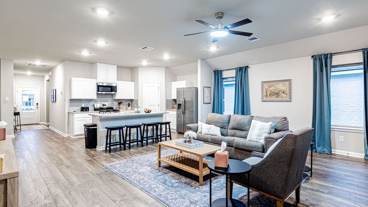 Photo of Livingroom in Broussard