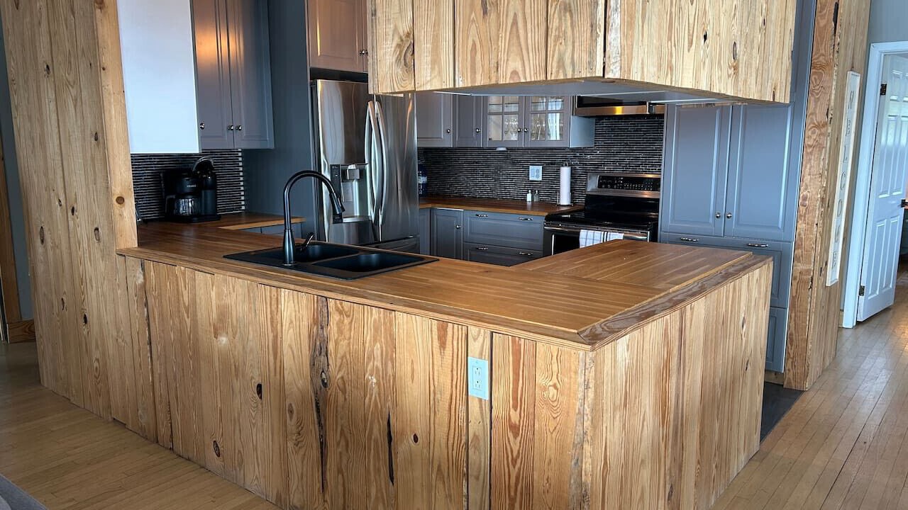Photo of Kitchen in Grenville-sur-la-Rouge