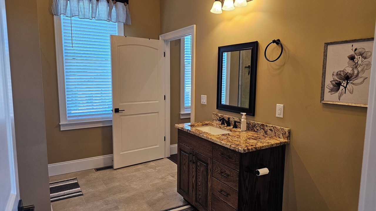 Photo of Bathroom in Talking Rock