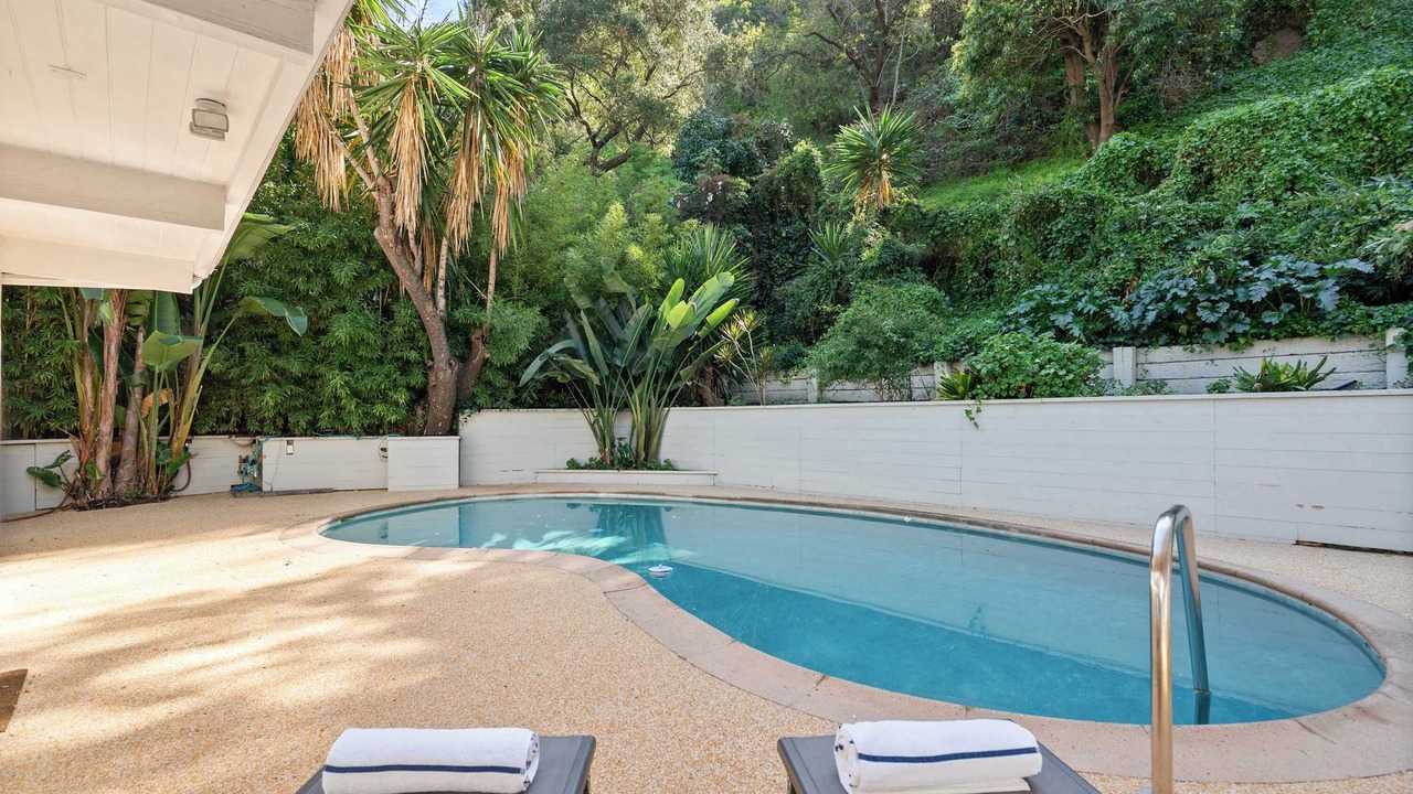 Photo of Outdoor in Beverly Glen