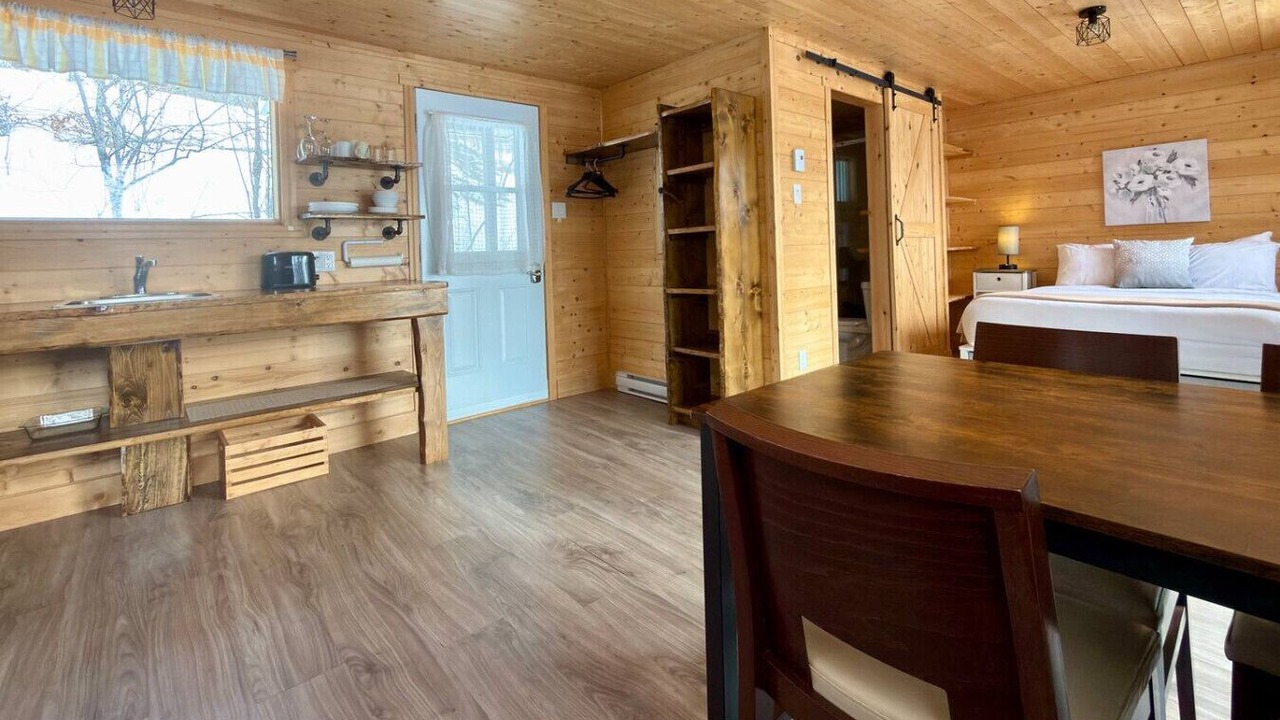 Photo of Bedroom in Pohenegamook