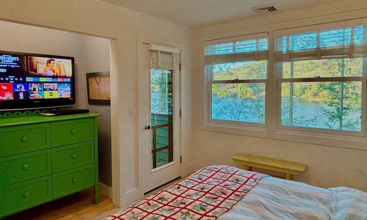 Photo of Bedroom in Monterey