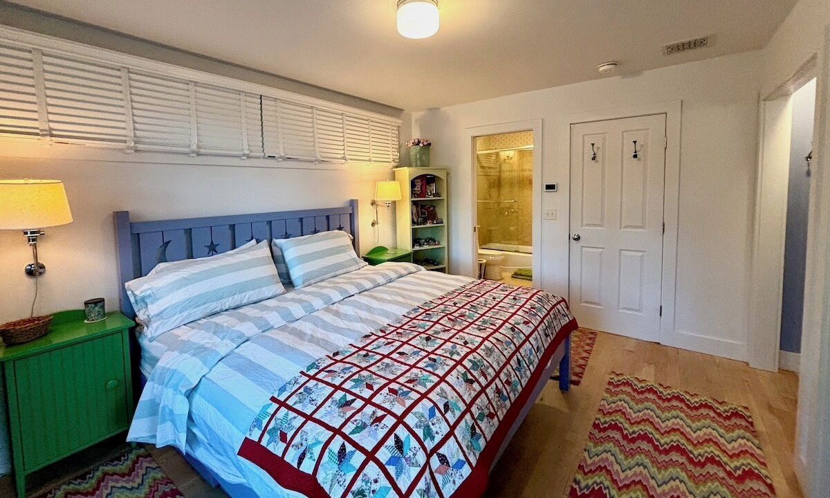 Photo of Bedroom in Monterey