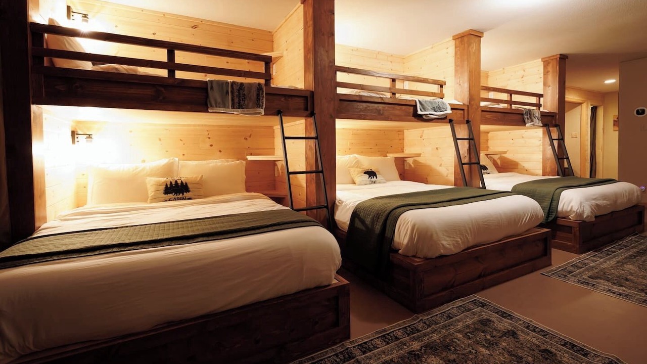 Photo of Bedroom in Hot Springs Village