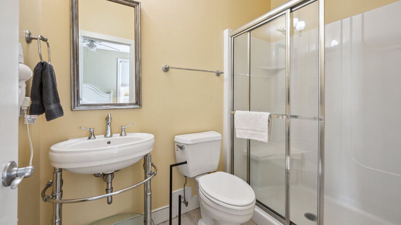 Photo of Bathroom in North Carolina Coast