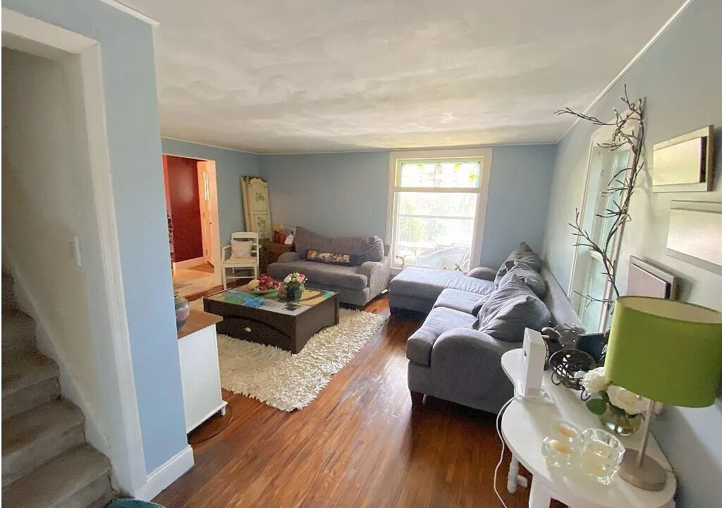 Photo of Livingroom in Binghamton