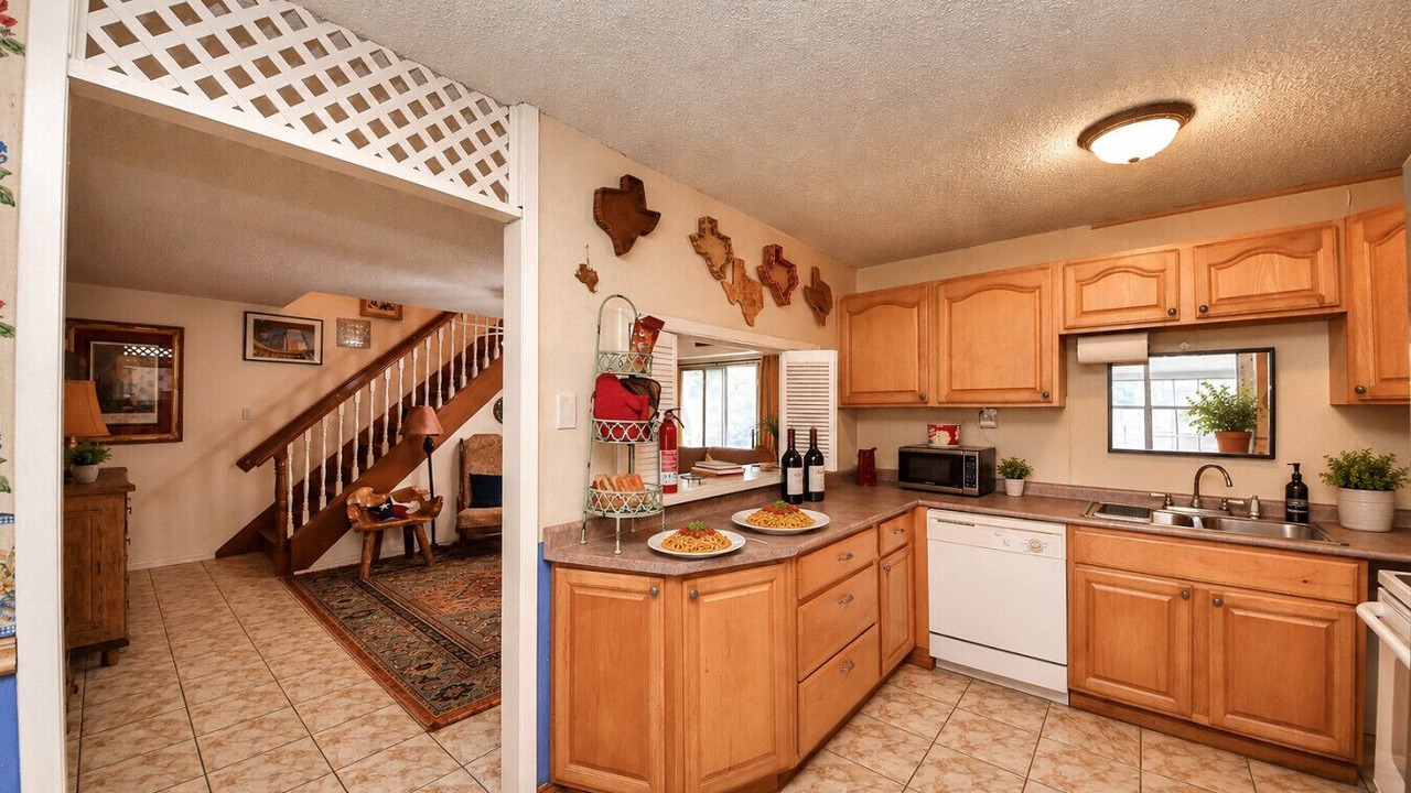 Photo of Kitchen in Channelview