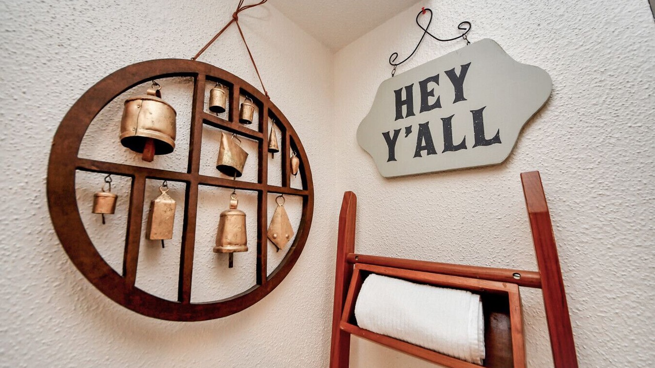 Photo of Bedroom in Channelview