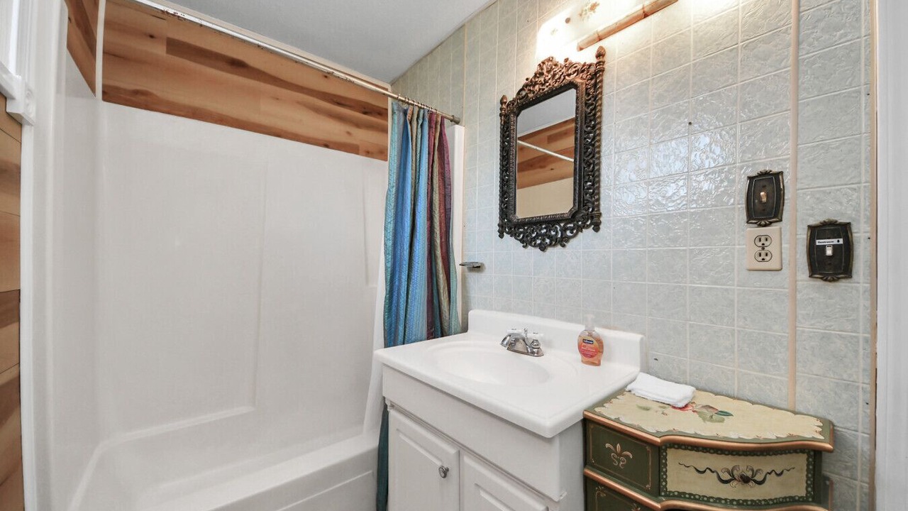 Photo of Bathroom in Channelview