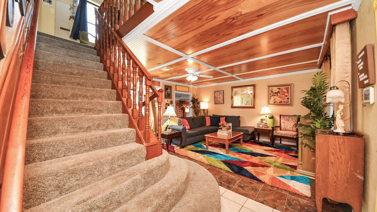 Photo of Bedroom in Channelview