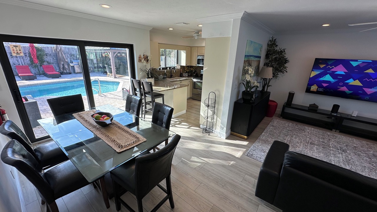 Photo of Livingroom in Lighthouse Point