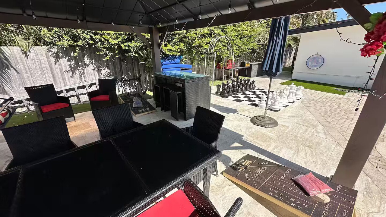 Photo of Outdoor in Lighthouse Point