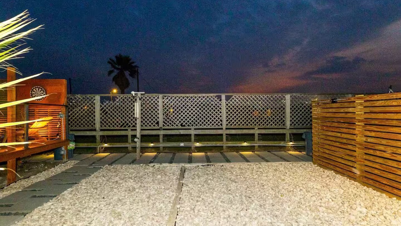 Photo of Outdoor in North Beach