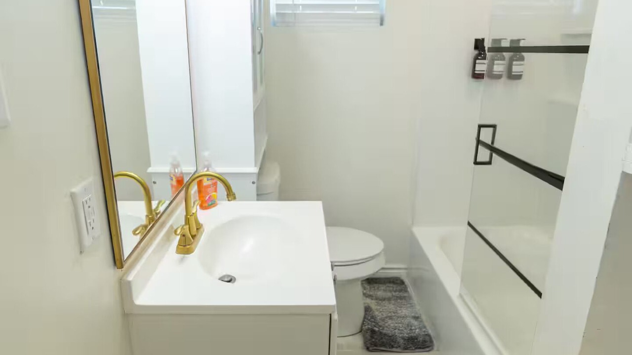 Photo of Bathroom in North Beach