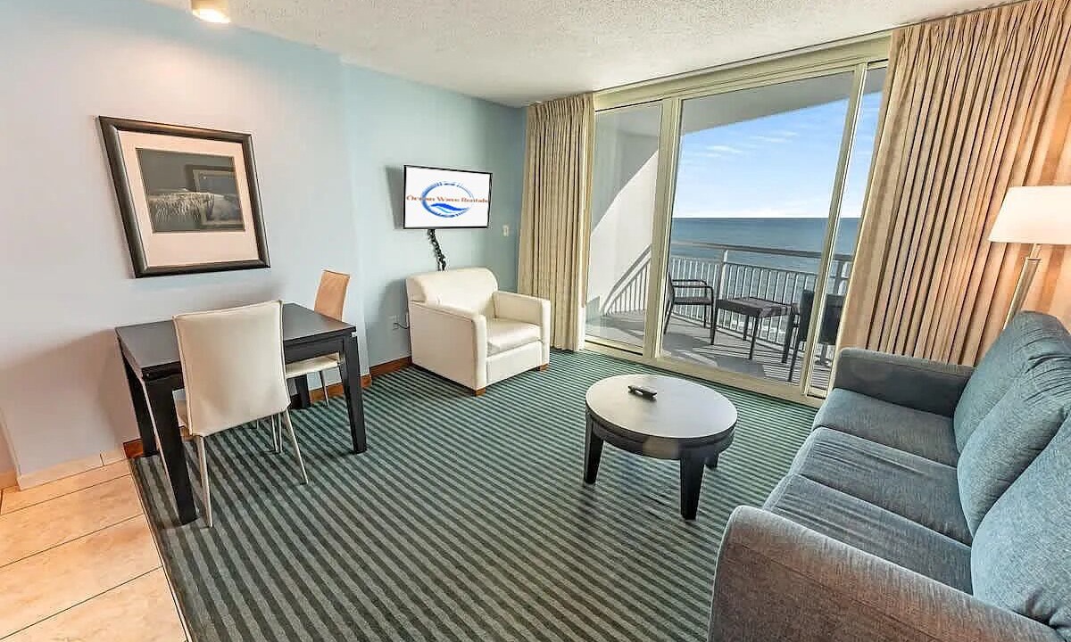 Photo of Livingroom in Downtown Myrtle Beach