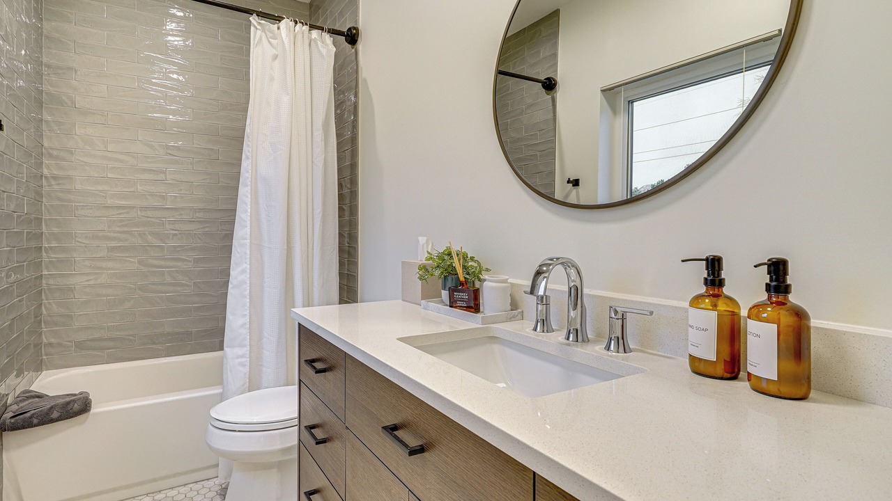 Photo of Bathroom in East Central