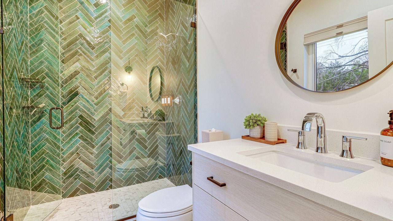 Photo of Bathroom in East Central